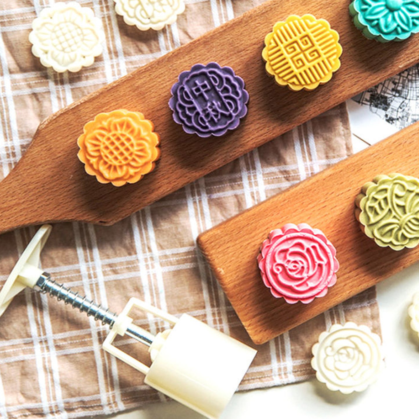 Mooncake Press Mold With 4 Stamps Set